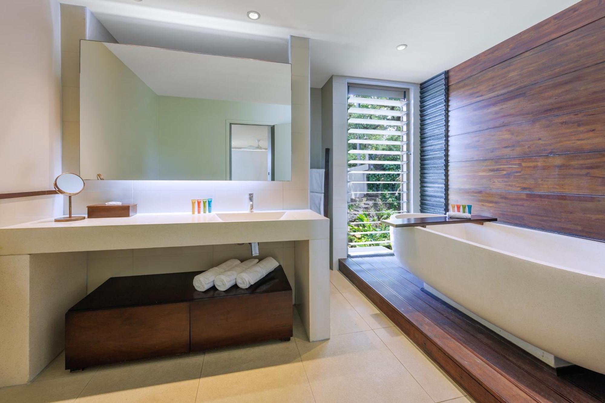 פורט וילה The Terraces Boutique Apartments מראה חיצוני תמונה