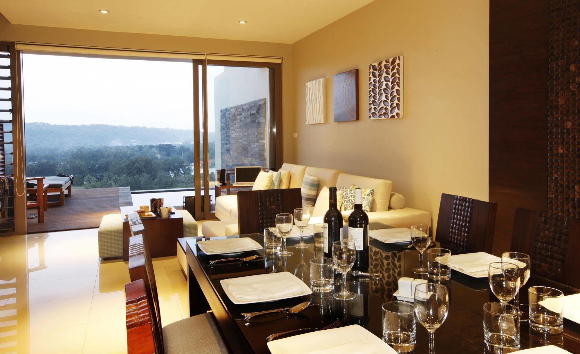 פורט וילה The Terraces Boutique Apartments מראה חיצוני תמונה