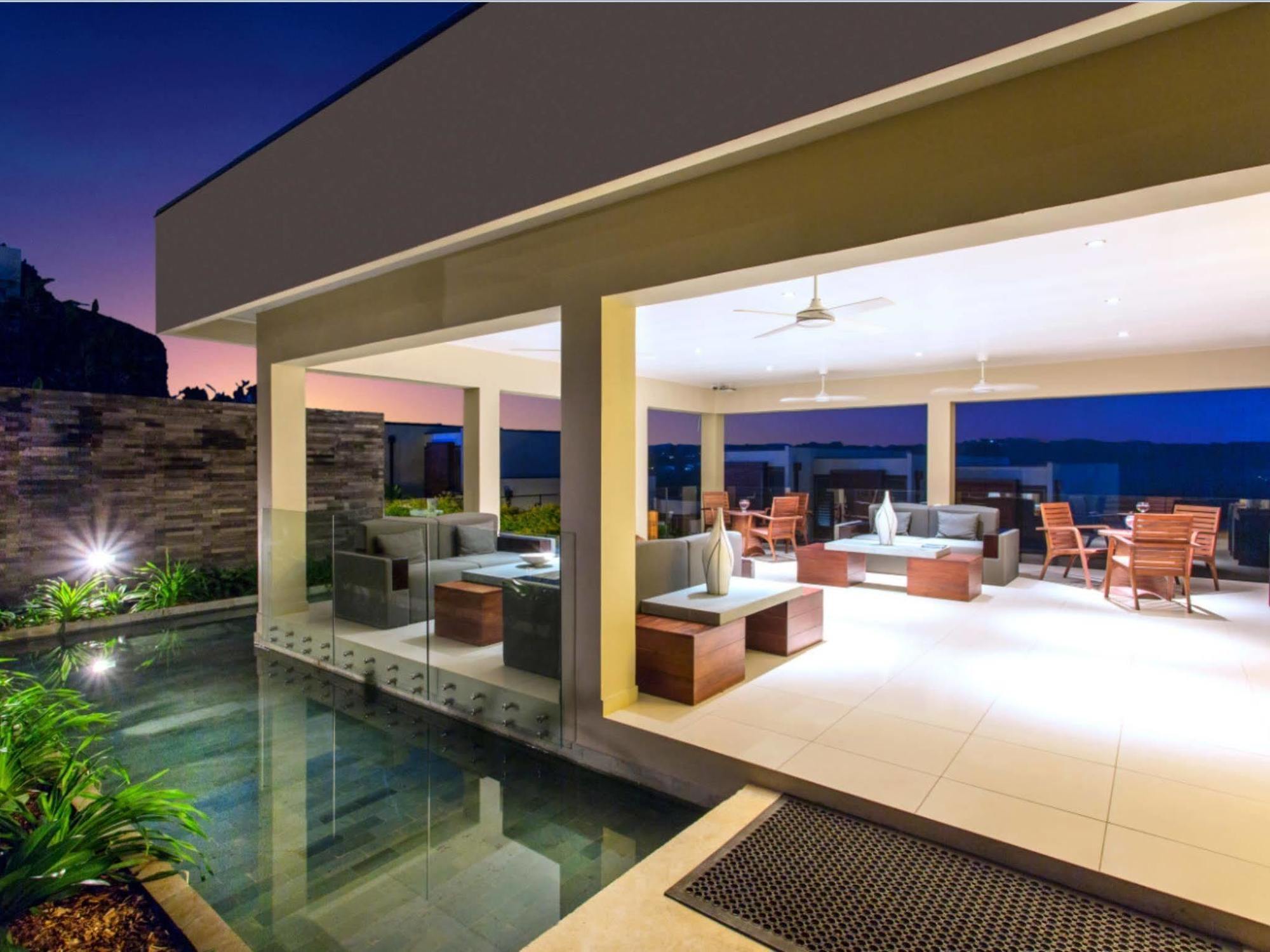 פורט וילה The Terraces Boutique Apartments מראה חיצוני תמונה