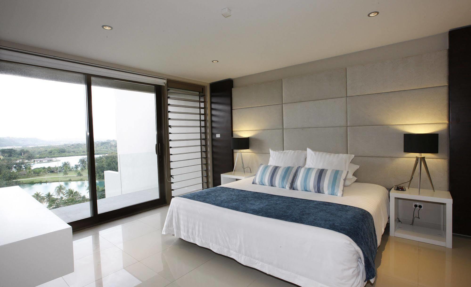 פורט וילה The Terraces Boutique Apartments מראה חיצוני תמונה
